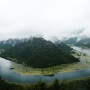joachim-lesne-A_lzNGW6ns8-unsplash